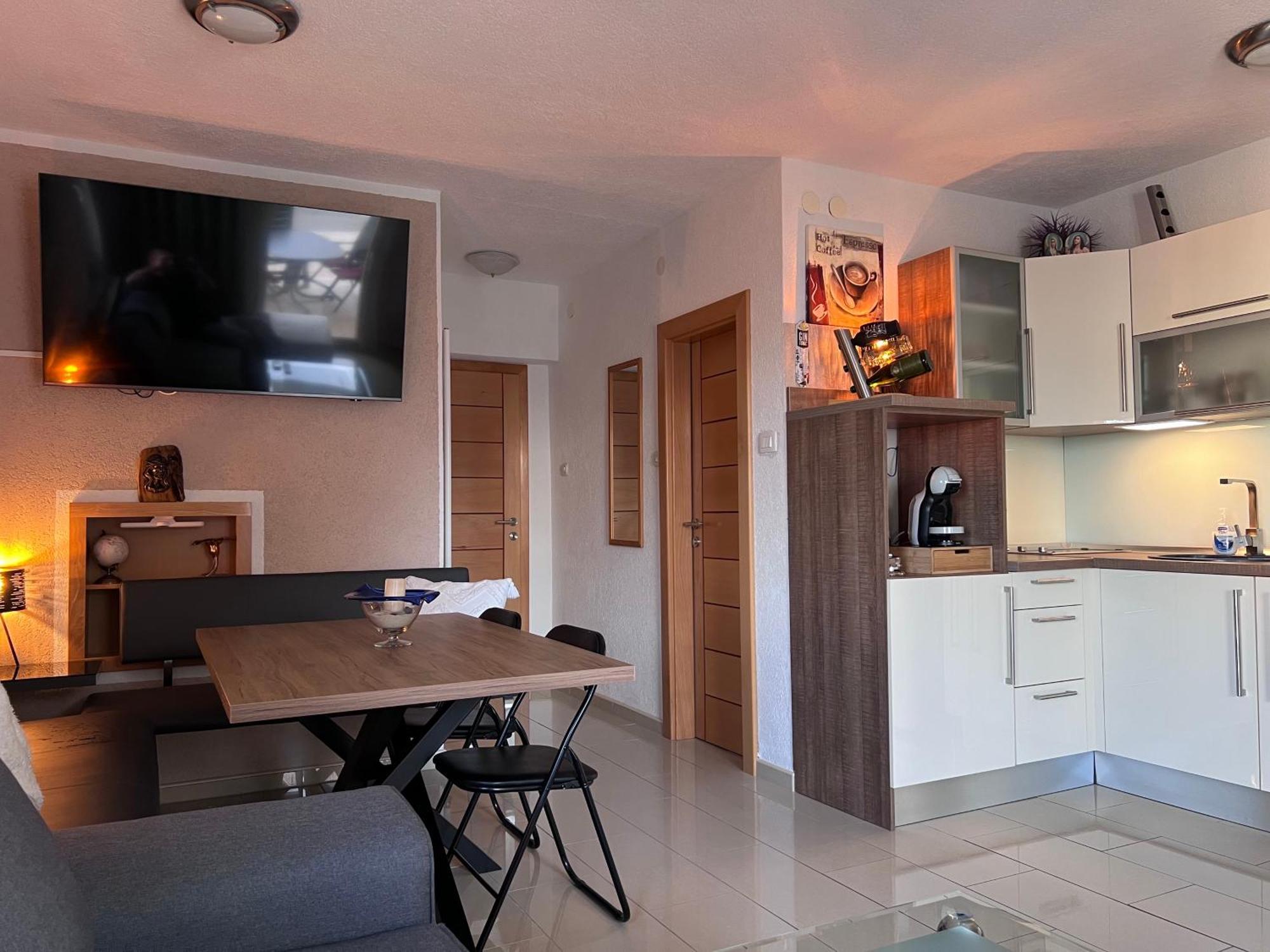 טרוגיר Apartment Mira - Sea View מראה חיצוני תמונה